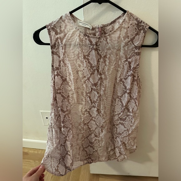 Equipment Femme Snake Print Pink S Blouse Silk - Picture 2 of 3